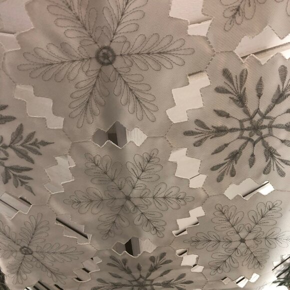 Christmas Holiday Table Runner Embroidered Snowflakes Cutwork Edges White/Silver - Picture 16 of 16